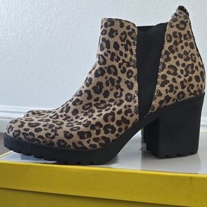 Seven Dials Cheetah Print Boots